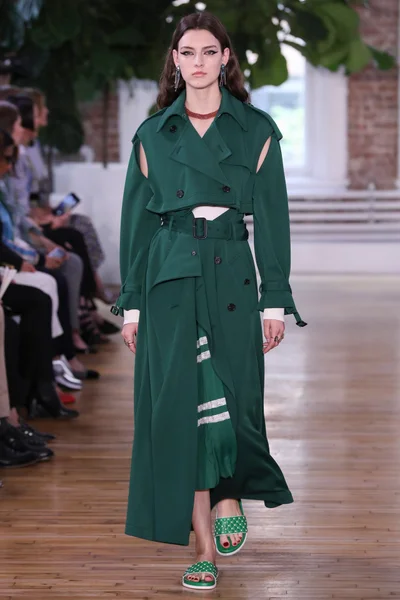 Look 53